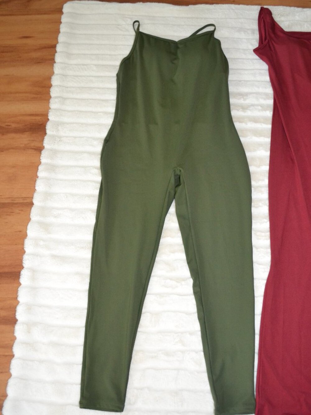 Lot of 2 Women's XL Maroon Green Bodycon Seamless Sexy Jumpsuits Full/cropped